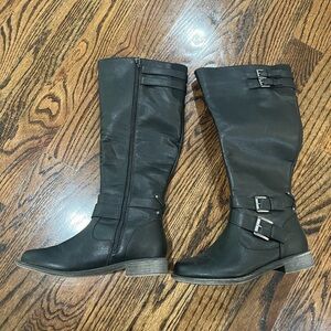 Black Leather Knee-High Boots